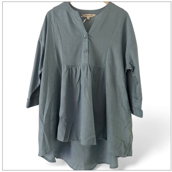DAVI & DANI Tops - DAVI & DANI High Low Cotton Tunic/Dress Shirt NWT